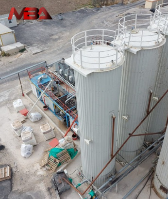 MBA Bitumen Tank / Réservoir de Bitume / битумный резервуар / خزان البيتومين - Stroj za asfalterska dela: slika 5 MBA Bitumen Tank / Réservoir de Bitume / битумный резервуар / خزان البيتومين - Stroj za asfalterska dela: slika 5