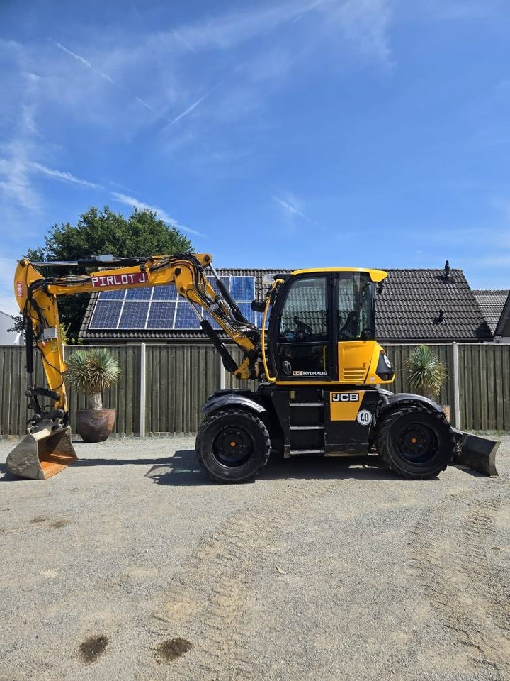 JCB 110 W - Bager na kolesih: slika 1 JCB 110 W - Bager na kolesih: slika 1