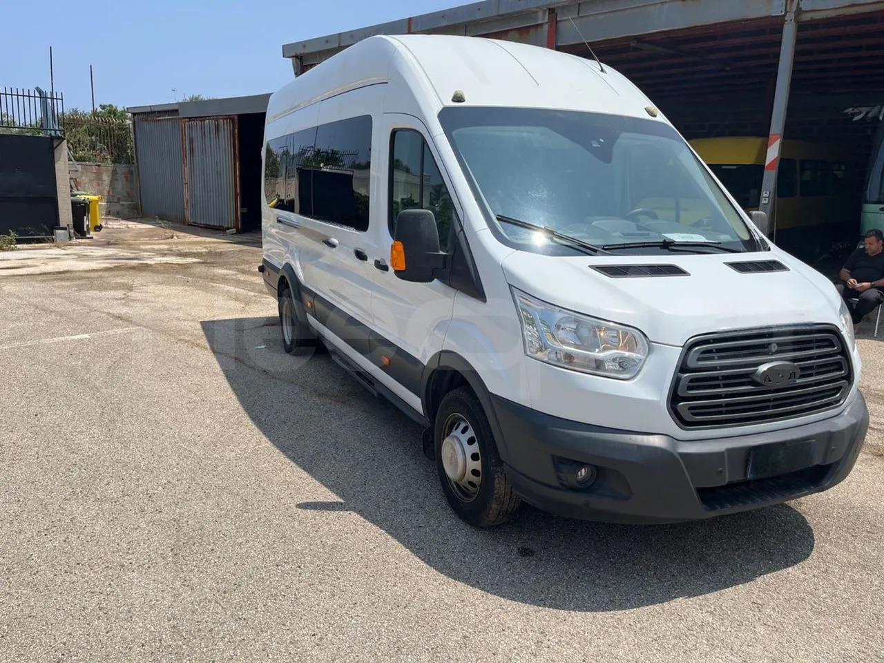 Ford Transit - Minibus, Potniški kombi: slika 1 Ford Transit - Minibus, Potniški kombi: slika 1