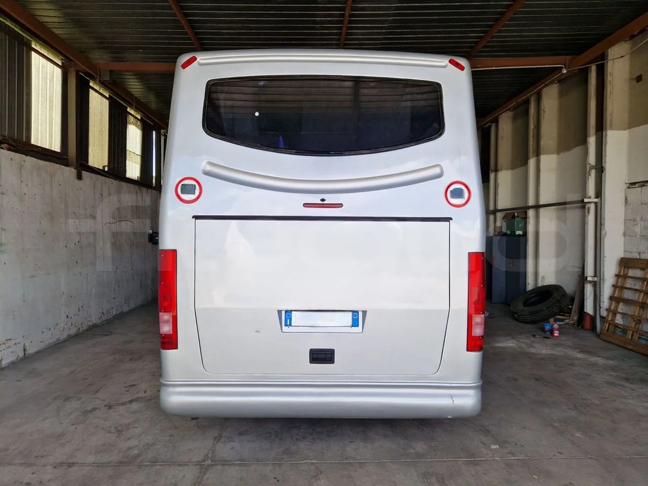 Iveco 65C15/70 - Potovalni avtobus: slika 4 Iveco 65C15/70 - Potovalni avtobus: slika 4