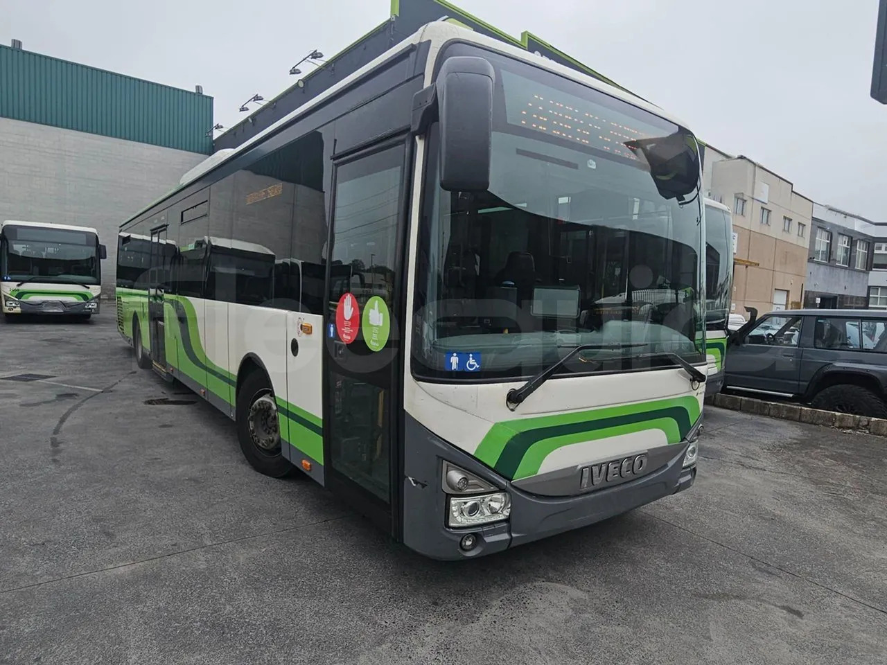 Iveco Crossway Low Entry - Mestni avtobus: slika 1 Iveco Crossway Low Entry - Mestni avtobus: slika 1