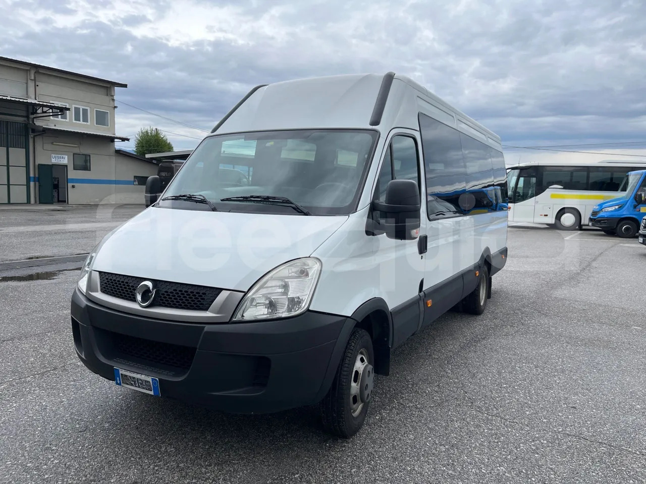 Iveco Daily - Minibus, Potniški kombi: slika 4 Iveco Daily - Minibus, Potniški kombi: slika 4