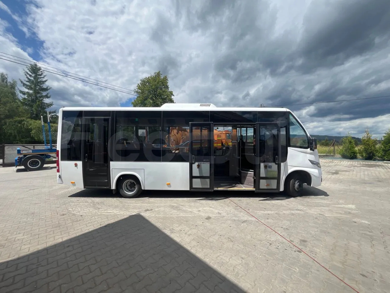 Iveco Daily - Mestni avtobus: slika 4 Iveco Daily - Mestni avtobus: slika 4