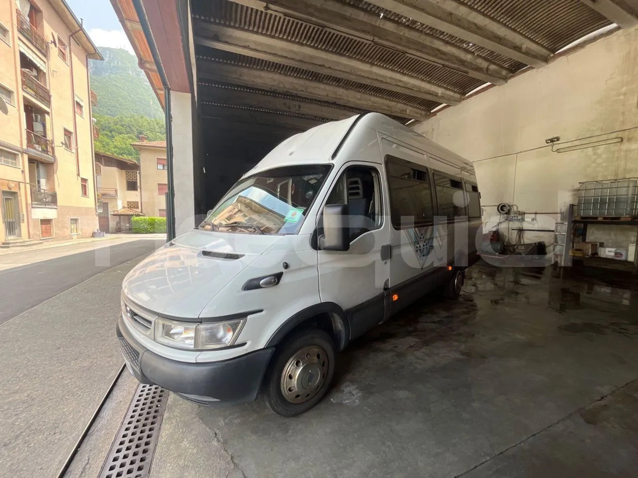 Iveco Daily - Minibus, Potniški kombi: slika 1 Iveco Daily - Minibus, Potniški kombi: slika 1