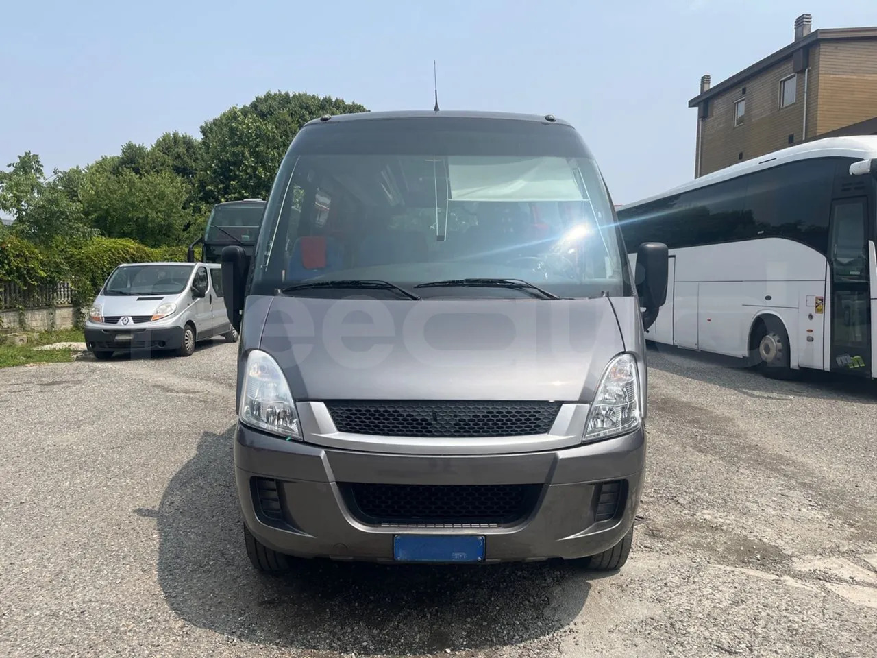 Iveco Daily - Potovalni avtobus: slika 1 Iveco Daily - Potovalni avtobus: slika 1