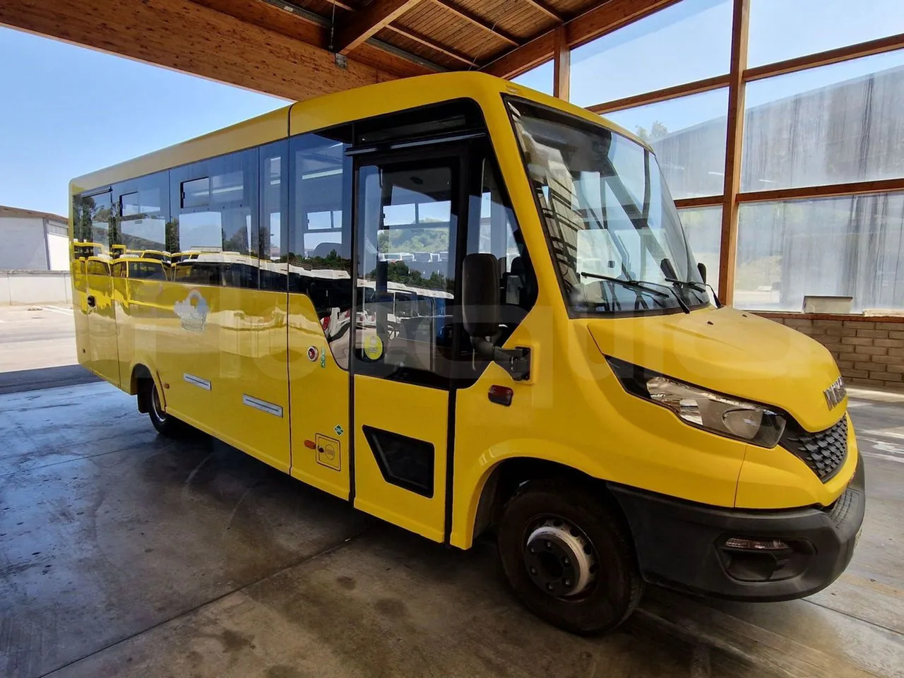 Iveco Indcar - Šolski avtobus: slika 1 Iveco Indcar - Šolski avtobus: slika 1