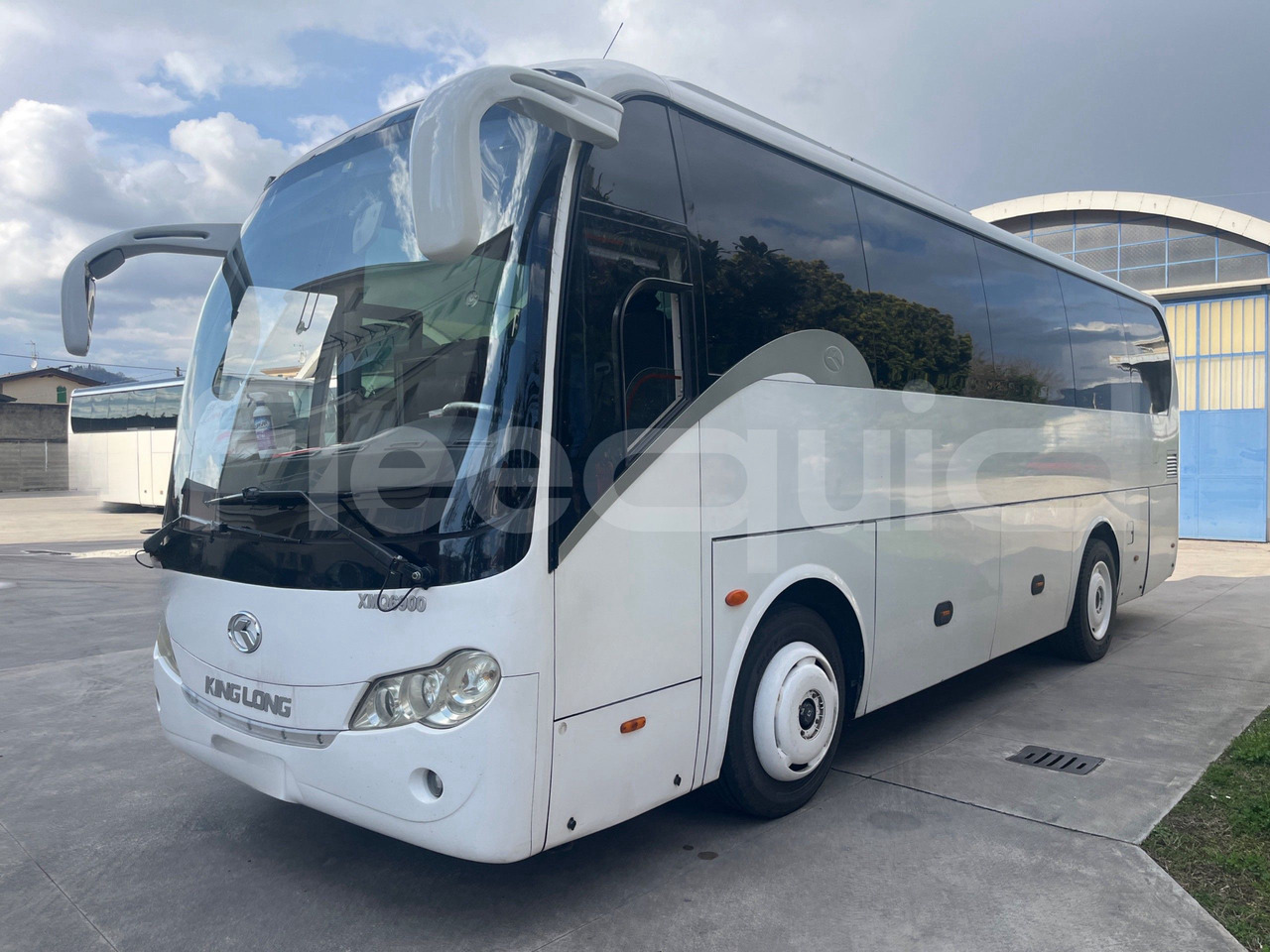 King Long XMQ6900 - Potovalni avtobus: slika 4 King Long XMQ6900 - Potovalni avtobus: slika 4