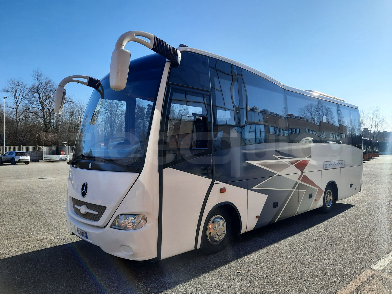 Mercedes-Benz MB1022 - Potovalni avtobus: slika 4 Mercedes-Benz MB1022 - Potovalni avtobus: slika 4