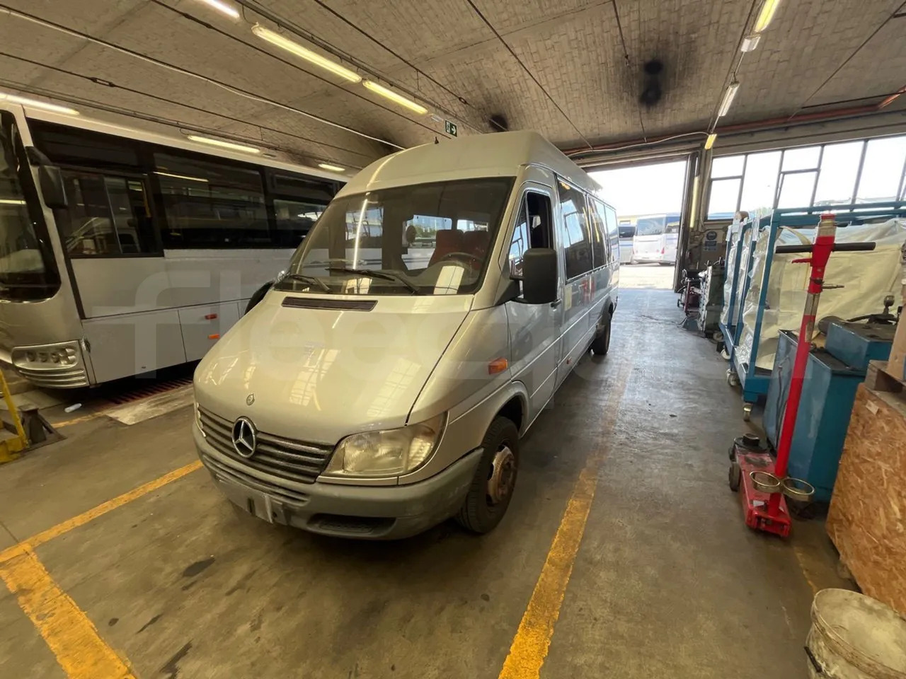 Mercedes-Benz Sprinter - Minibus, Potniški kombi: slika 4 Mercedes-Benz Sprinter - Minibus, Potniški kombi: slika 4