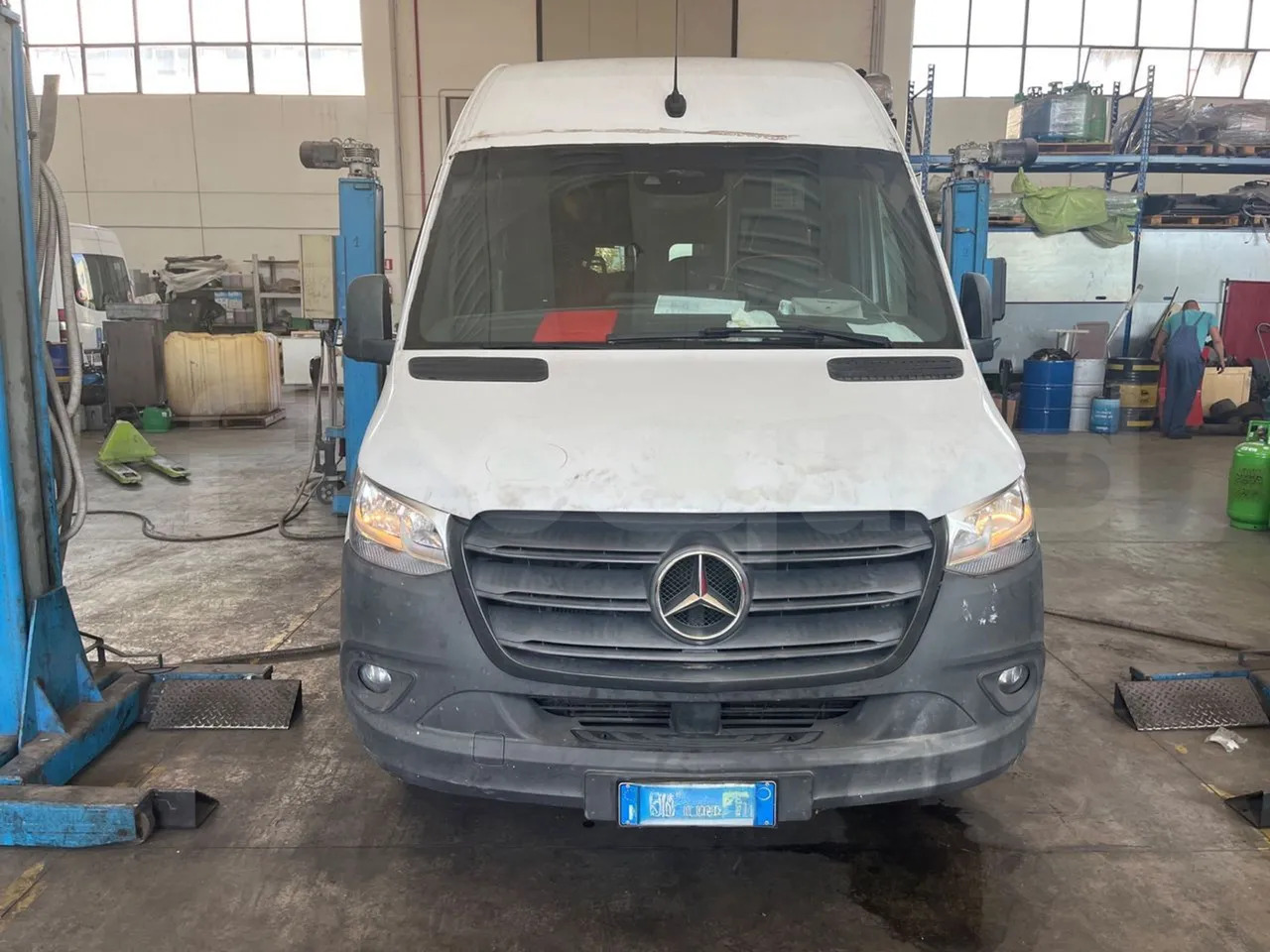 Mercedes-Benz Sprinter - Minibus, Potniški kombi: slika 2 Mercedes-Benz Sprinter - Minibus, Potniški kombi: slika 2
