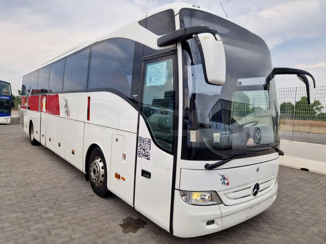 Mercedes-Benz Tourismo - Potovalni avtobus: slika 1 Mercedes-Benz Tourismo - Potovalni avtobus: slika 1