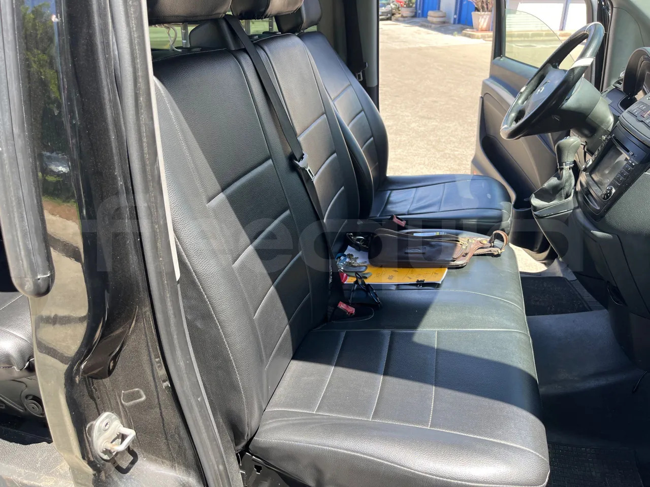 Minibus, Potniški kombi Mercedes-Benz Vito: slika 14