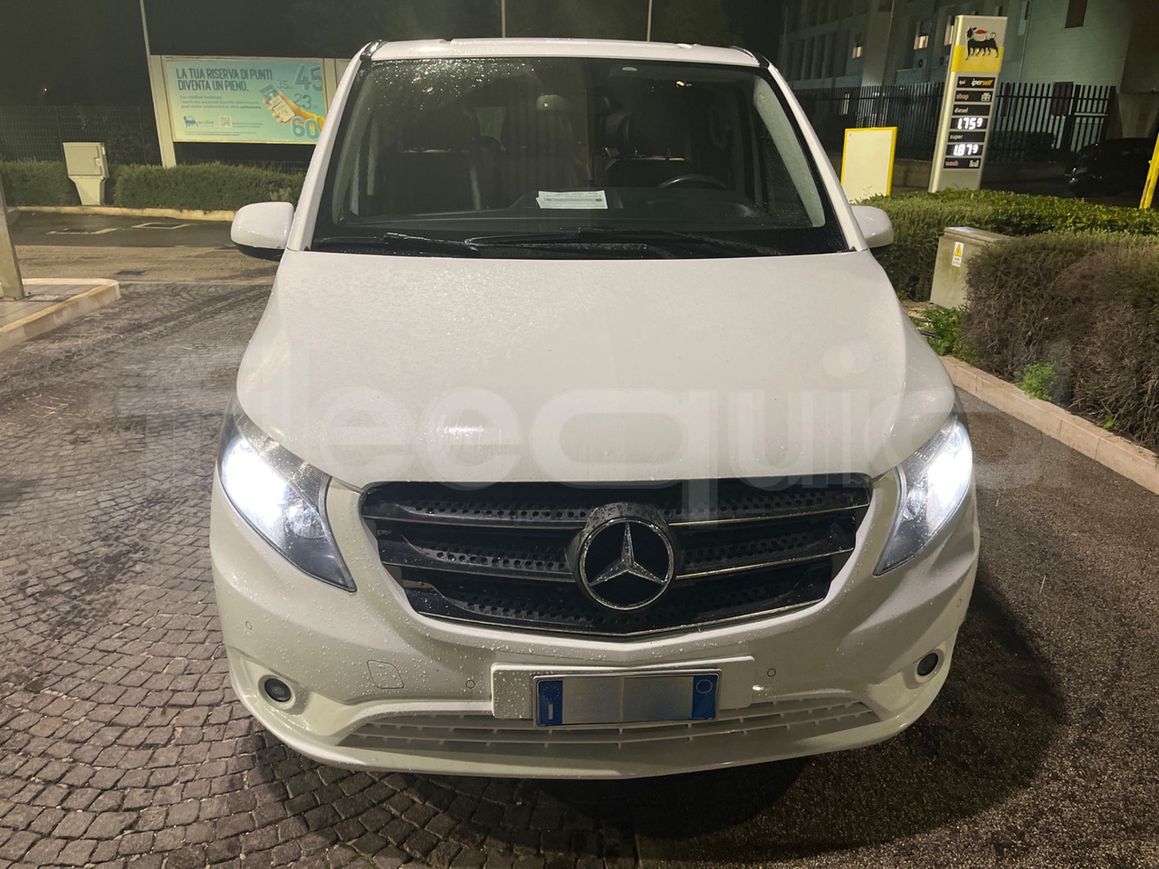 Mercedes-Benz Vito Tourer - Potovalni avtobus: slika 2 Mercedes-Benz Vito Tourer - Potovalni avtobus: slika 2