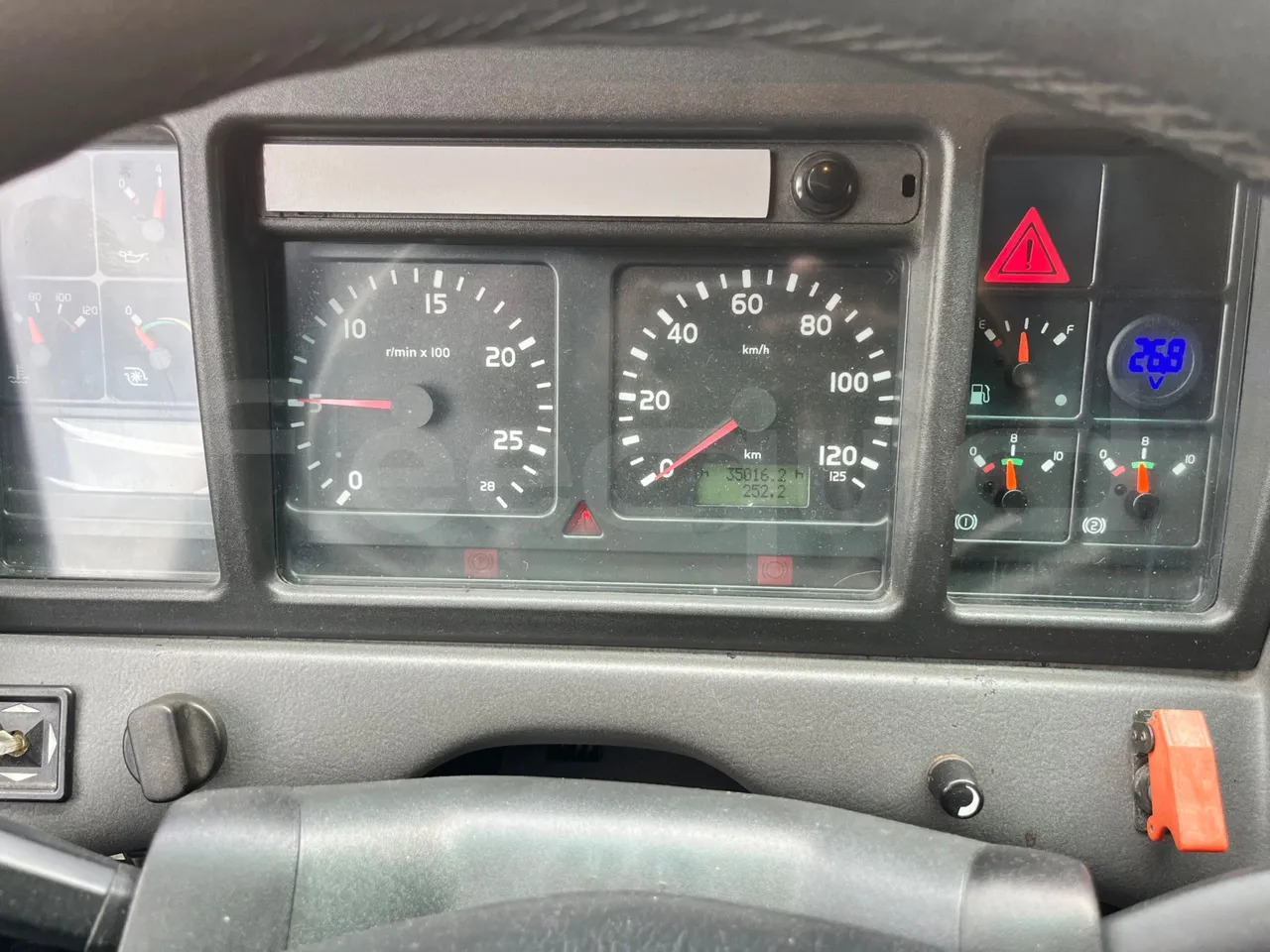 Volvo Barbi Genesis - Potovalni avtobus: slika 3 Volvo Barbi Genesis - Potovalni avtobus: slika 3