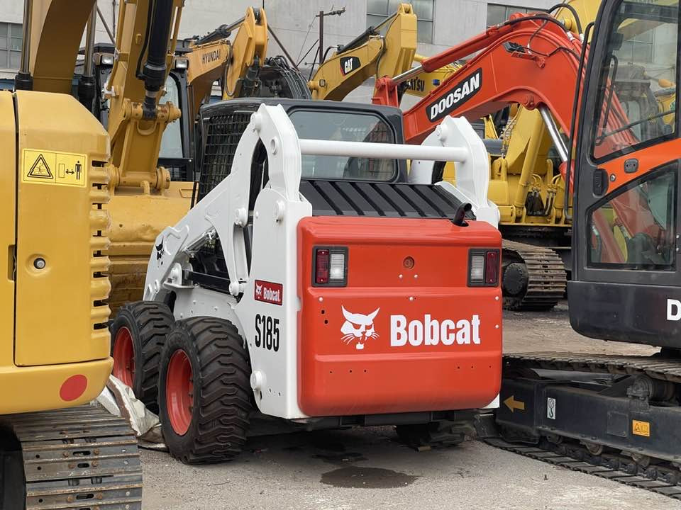 Bobcat S185 S185 - Mini nakladalec: slika 4 Bobcat S185 S185 - Mini nakladalec: slika 4