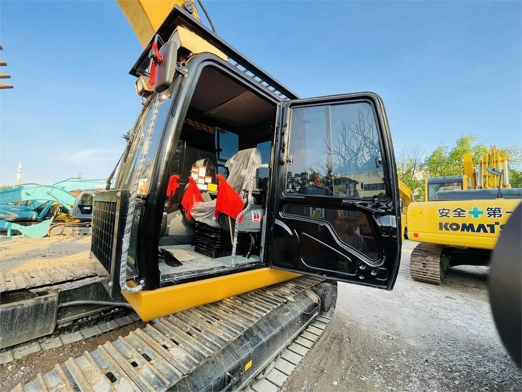 CAT 320D2L - Bager goseničar: slika 3 CAT 320D2L - Bager goseničar: slika 3