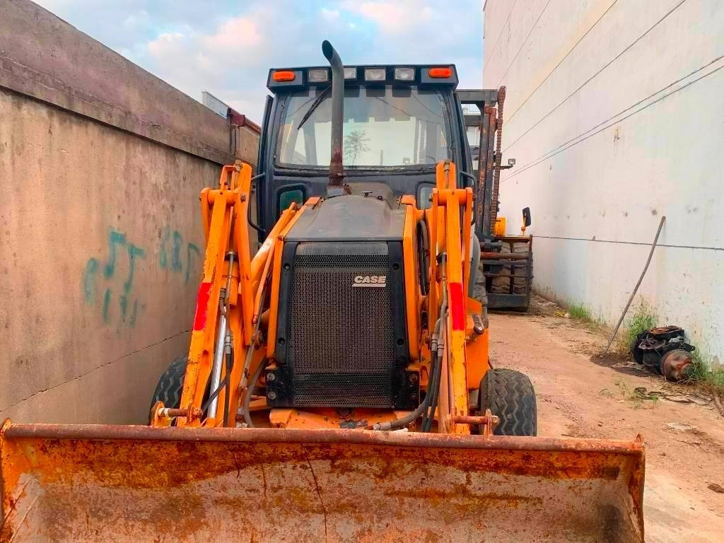 Case 580 M - Bager nakladalec: slika 3 Case 580 M - Bager nakladalec: slika 3