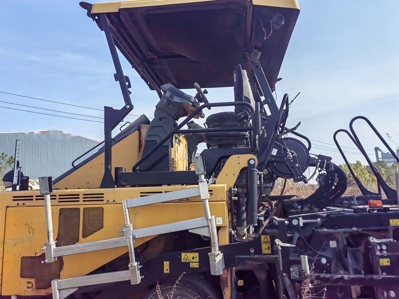 Caterpillar AP655 - Asfaltni finišer: slika 2 Caterpillar AP655 - Asfaltni finišer: slika 2