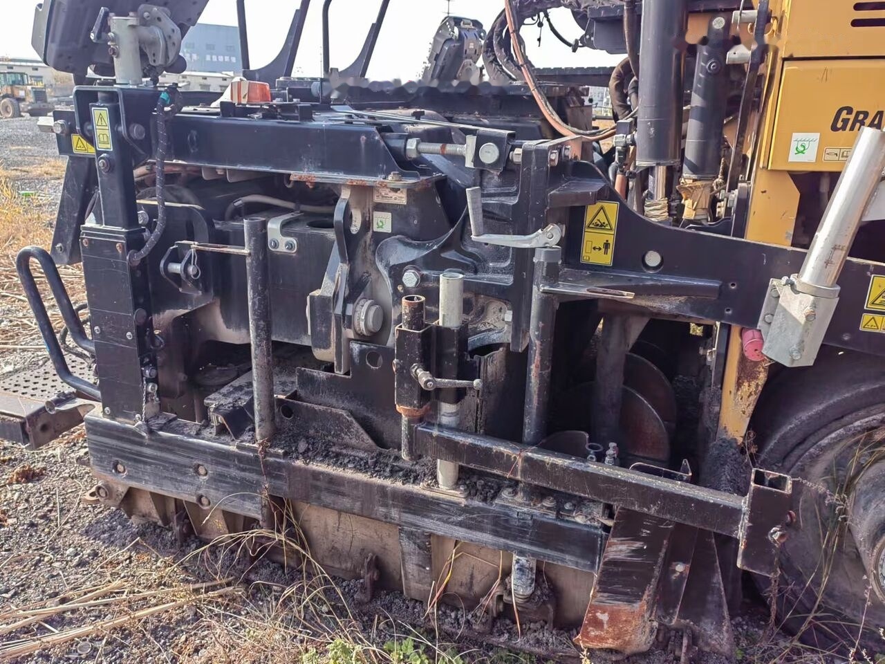 Caterpillar AP655 - Asfaltni finišer: slika 4 Caterpillar AP655 - Asfaltni finišer: slika 4