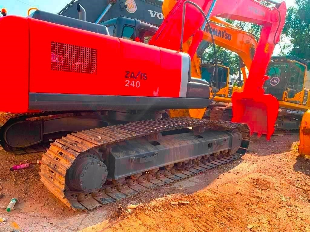 Hitachi Zaxis 240 - Bager goseničar: slika 1 Hitachi Zaxis 240 - Bager goseničar: slika 1