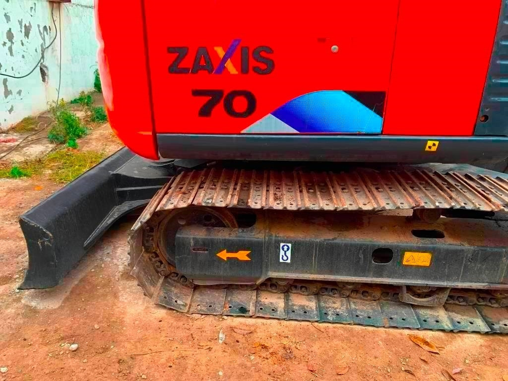 Hitachi Zaxis 70 - Bager goseničar: slika 2 Hitachi Zaxis 70 - Bager goseničar: slika 2