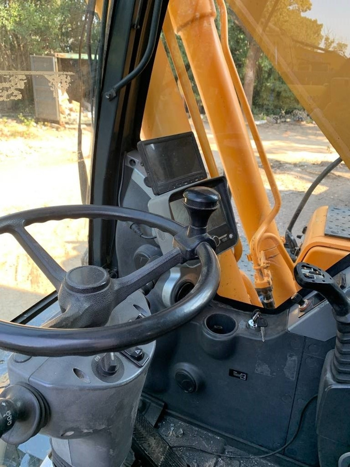 Hyundai R210W-9 - Bager na kolesih: slika 4 Hyundai R210W-9 - Bager na kolesih: slika 4
