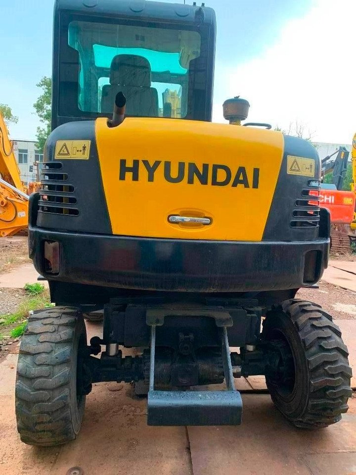 Hyundai Robex 60 W-7 - Bager na kolesih: slika 5 Hyundai Robex 60 W-7 - Bager na kolesih: slika 5