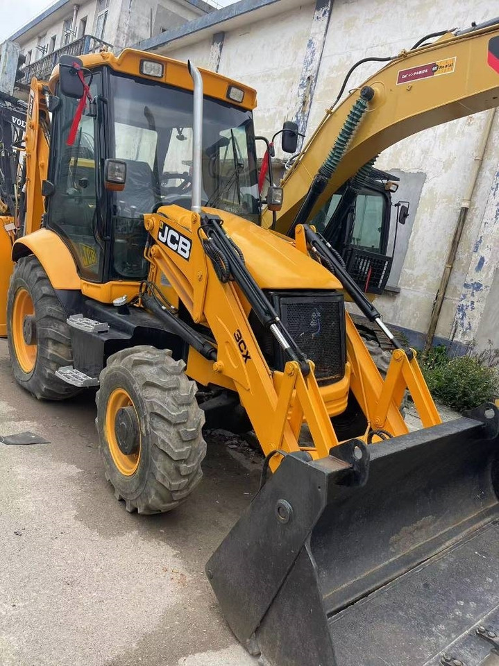 JCB 3 CX - Bager nakladalec: slika 2 JCB 3 CX - Bager nakladalec: slika 2