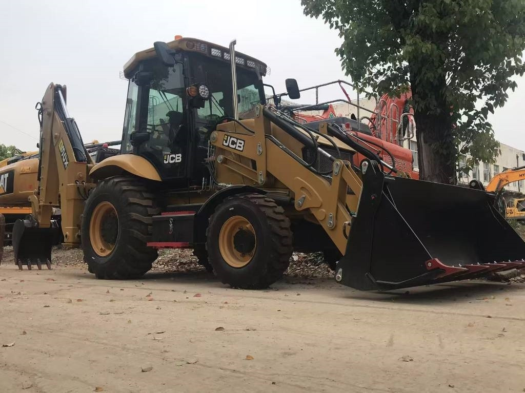 JCB 3CX - Bager nakladalec: slika 2 JCB 3CX - Bager nakladalec: slika 2