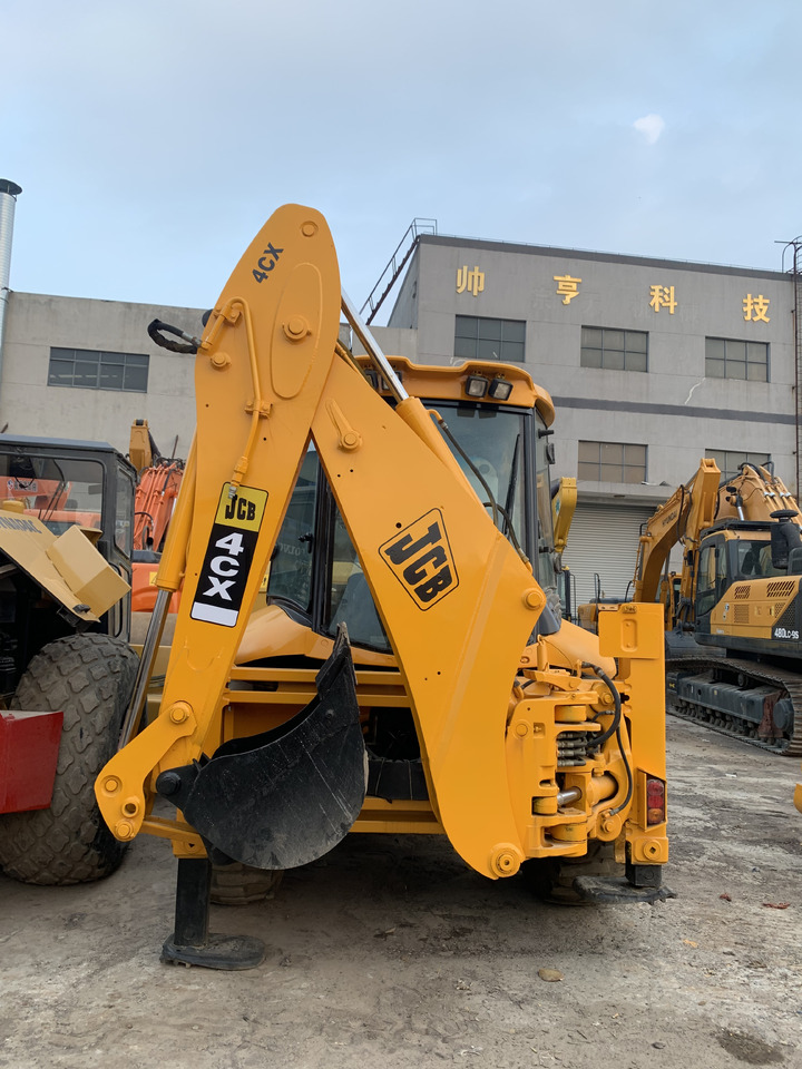 JCB 4CX - Kolesni nakladalec: slika 3 JCB 4CX - Kolesni nakladalec: slika 3