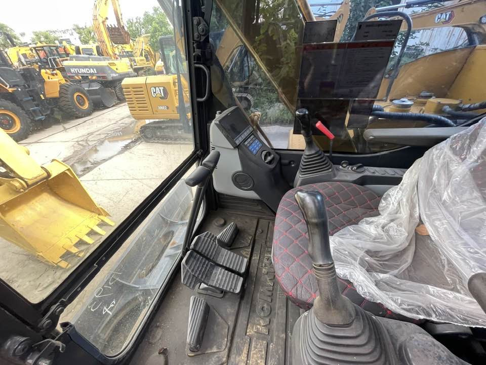 Komatsu PC70-8 - Mini bager: slika 4 Komatsu PC70-8 - Mini bager: slika 4