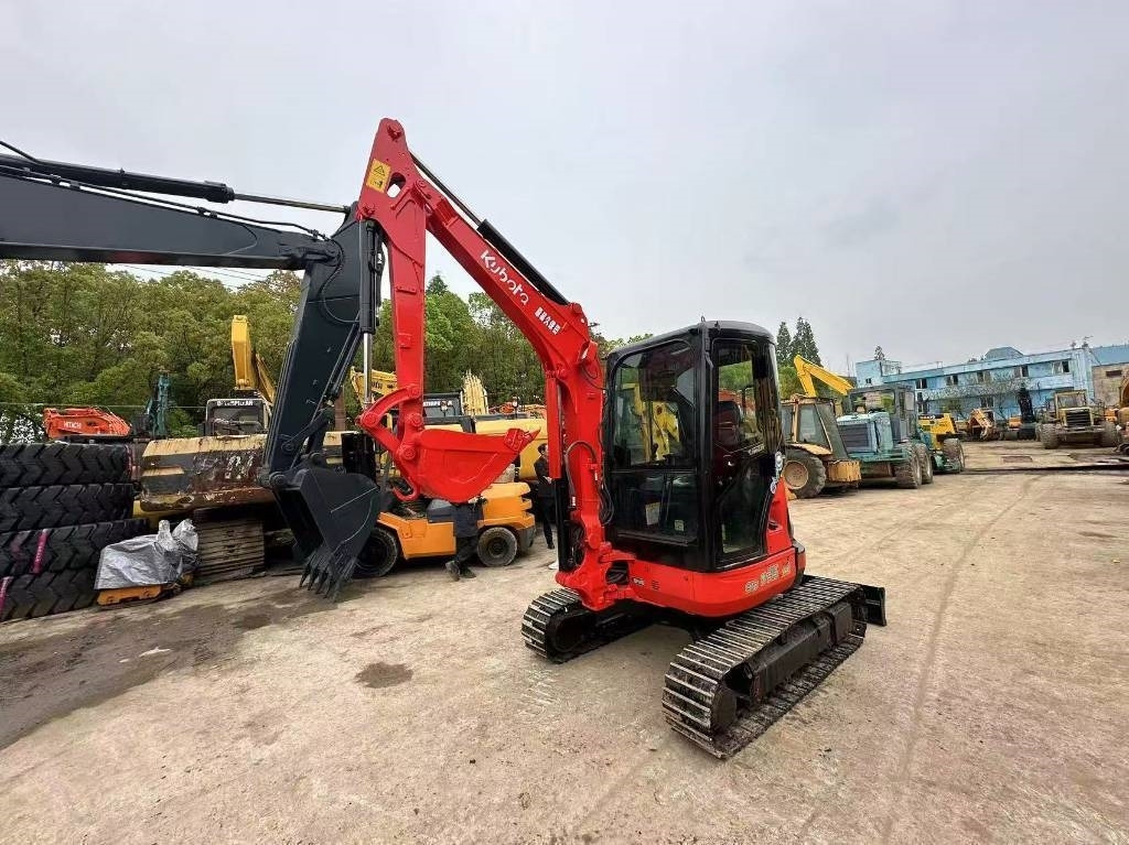 Kubota U-35 - Mini bager: slika 2 Kubota U-35 - Mini bager: slika 2