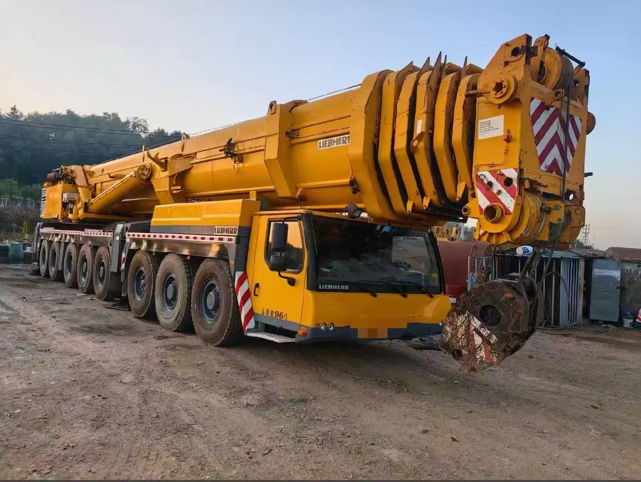 LIEBHERR LTM 1500-8.1 - Avtodvigalo za vse namene: slika 4 LIEBHERR LTM 1500-8.1 - Avtodvigalo za vse namene: slika 4
