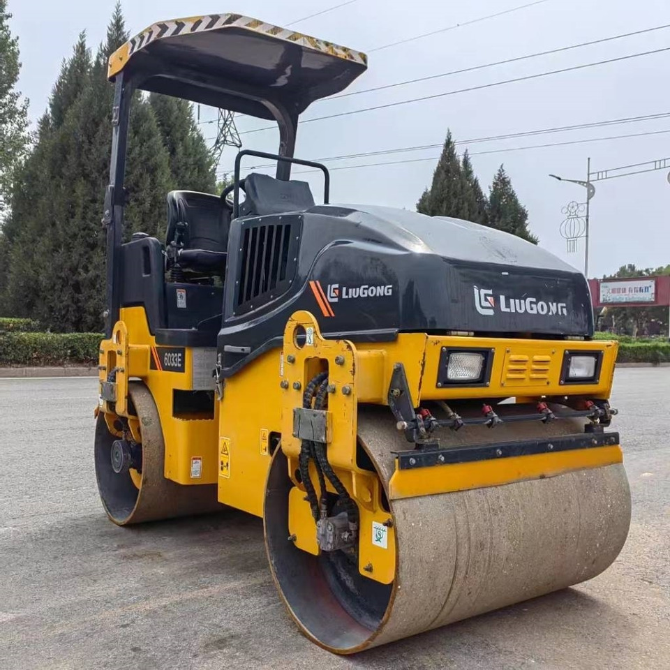 Liugong 6033E - Cestni valjar: slika 1 Liugong 6033E - Cestni valjar: slika 1