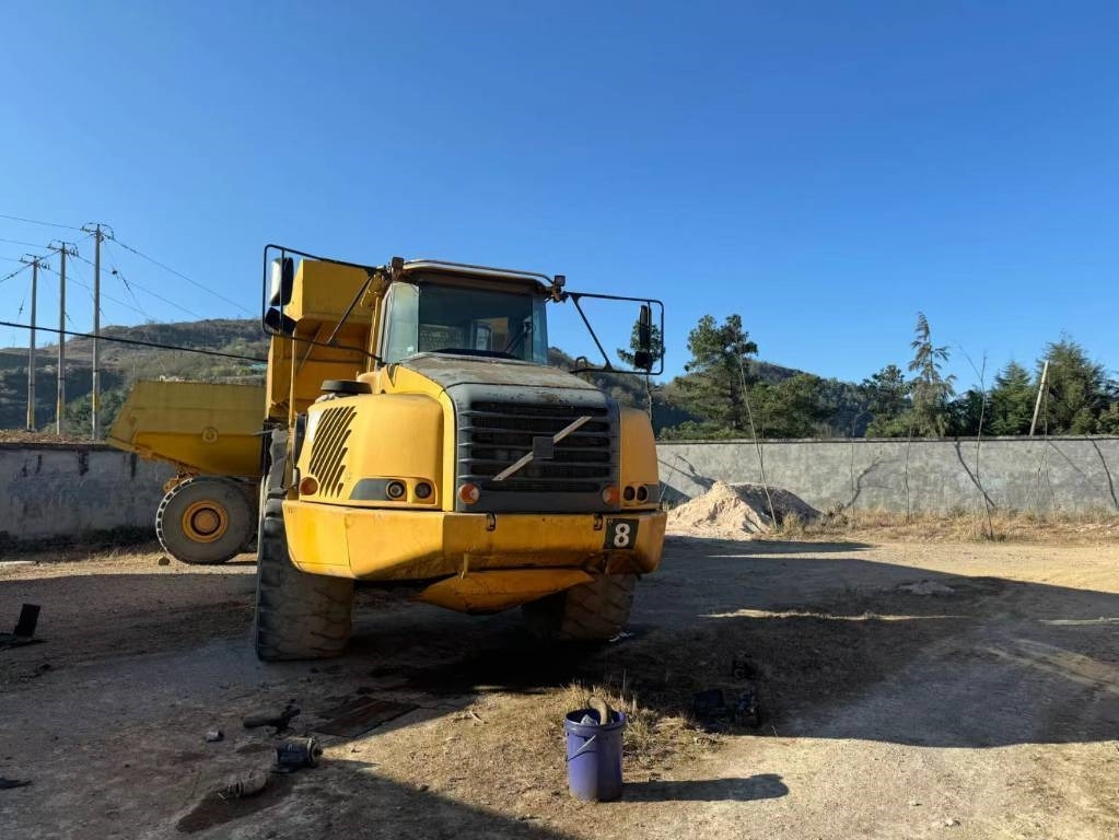 Volvo A 40 D - Zglobni demper: slika 5 Volvo A 40 D - Zglobni demper: slika 5