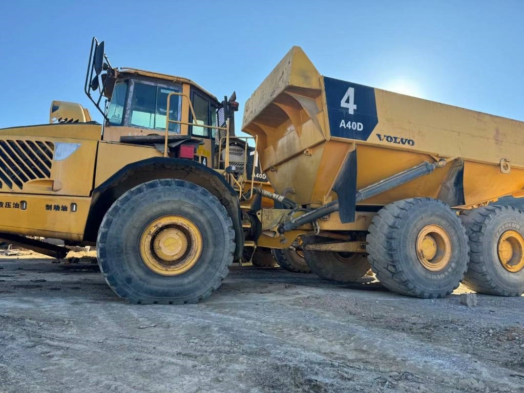 Volvo A 40 D - Zglobni demper: slika 1 Volvo A 40 D - Zglobni demper: slika 1