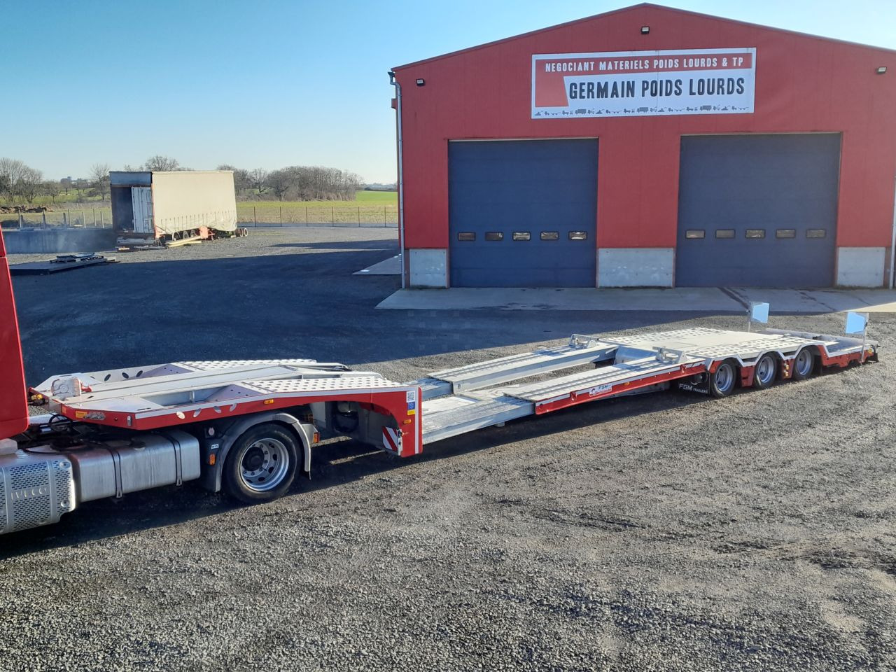 FGM FGM 32 plant carrier / low loader Semi-trailer - Nizko noseča polprikolica: slika 1 FGM FGM 32 plant carrier / low loader Semi-trailer - Nizko noseča polprikolica: slika 1