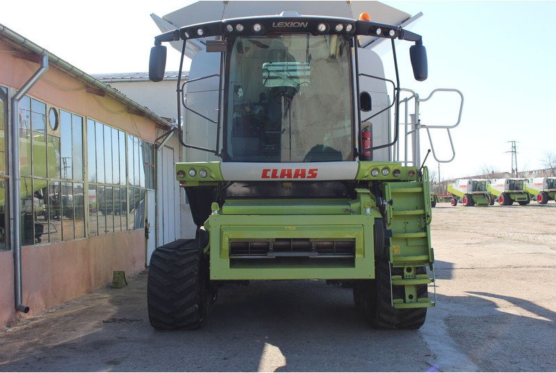 Claas Lexion 770 TT - Kombajn harvester: slika 1 Claas Lexion 770 TT - Kombajn harvester: slika 1