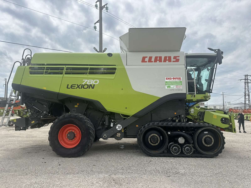 Claas Lexion 780 TT / VARIO 12m - Kombajn harvester: slika 2 Claas Lexion 780 TT / VARIO 12m - Kombajn harvester: slika 2