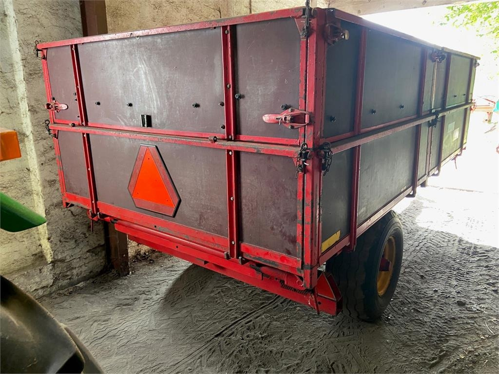 Alsidig 6T 3-VEJS/HØJTIP - Kmetijska kiper prikolica/ Demper: slika 1 Alsidig 6T 3-VEJS/HØJTIP - Kmetijska kiper prikolica/ Demper: slika 1