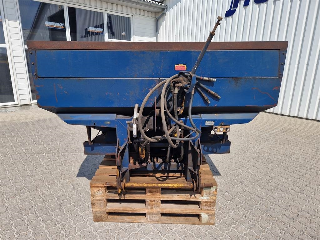 Bogballe C II HYDRAULISK - Trosilnik gnojila: slika 3 Bogballe C II HYDRAULISK - Trosilnik gnojila: slika 3