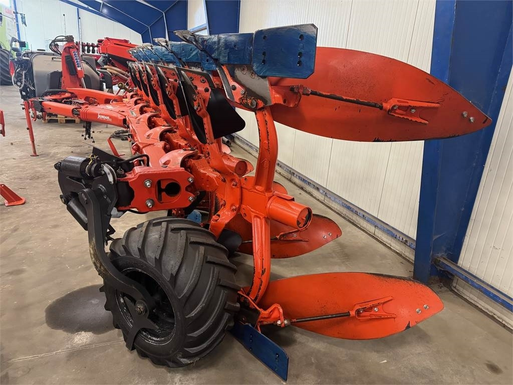 Kuhn VM L-NSH 5+1 ON LAND - Plug: slika 2 Kuhn VM L-NSH 5+1 ON LAND - Plug: slika 2