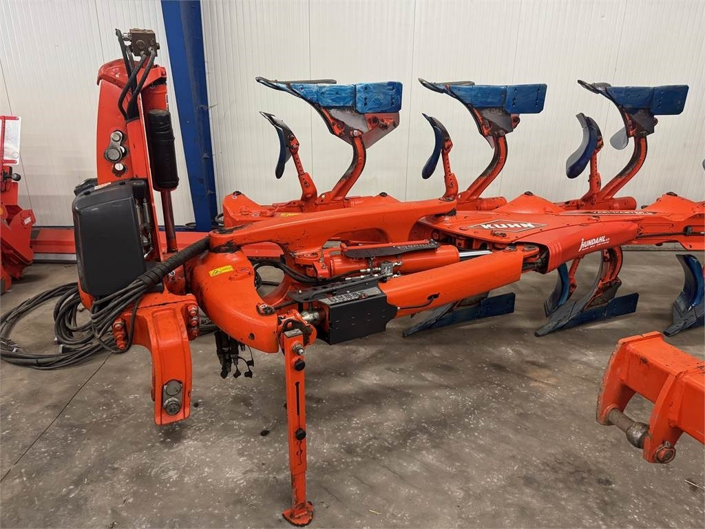 Kuhn VM L-NSH 5+1 ON LAND - Plug: slika 4 Kuhn VM L-NSH 5+1 ON LAND - Plug: slika 4
