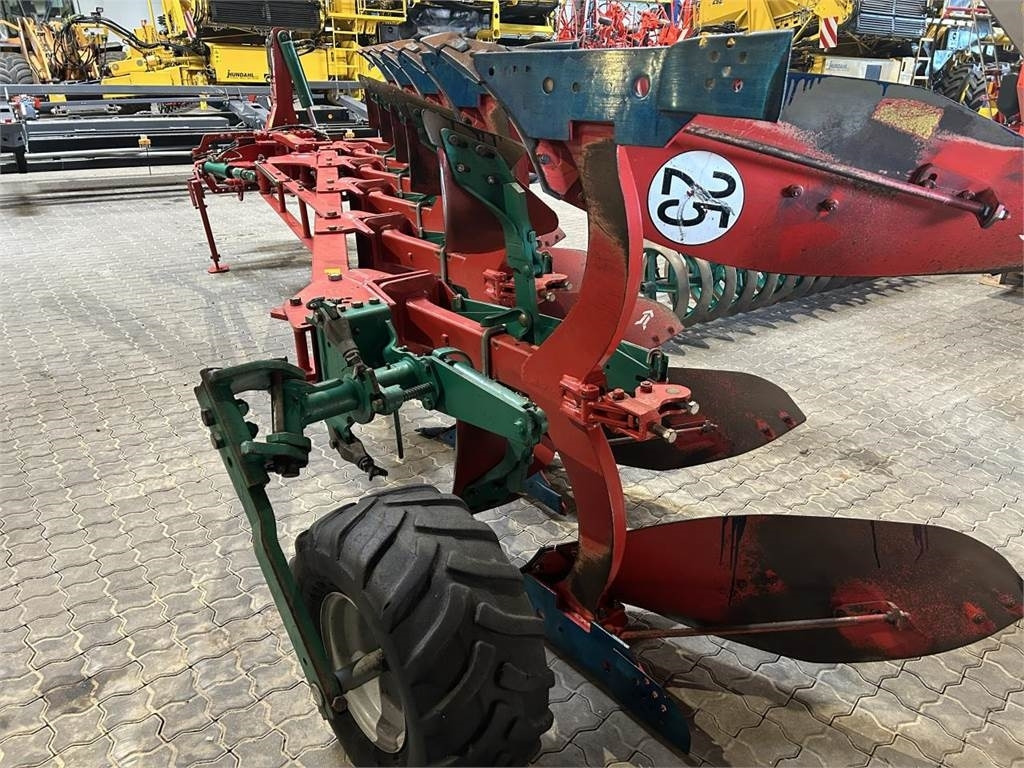 Kverneland ED 100-300-28 MED IP - Plug: slika 2 Kverneland ED 100-300-28 MED IP - Plug: slika 2