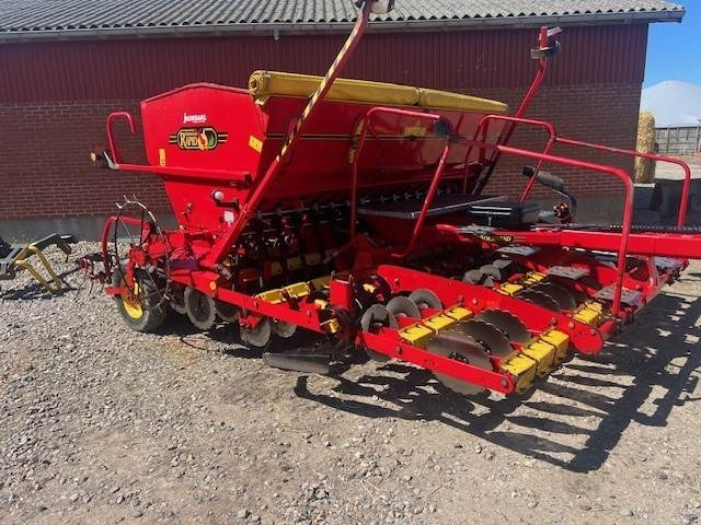 Vaderstad RAPID RD 400 C - Sejalnica: slika 1 Vaderstad RAPID RD 400 C - Sejalnica: slika 1
