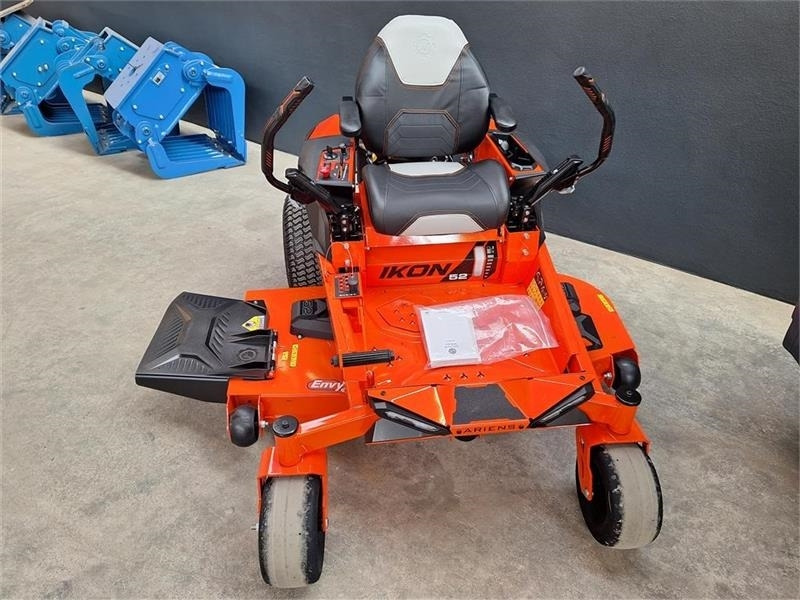 Ariens IKON XD 52" (132 Cm. Klippe bredde) - Mestni traktor: slika 1 Ariens IKON XD 52" (132 Cm. Klippe bredde) - Mestni traktor: slika 1
