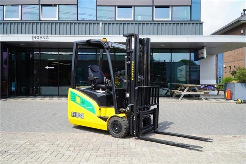 Eurotrac El truck - Diesel viličar: slika 1 Eurotrac El truck - Diesel viličar: slika 1