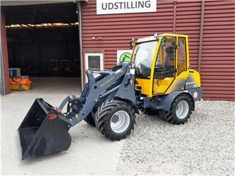 Eurotrac w13f - Zgibni nakladalnik: slika 1 Eurotrac w13f - Zgibni nakladalnik: slika 1