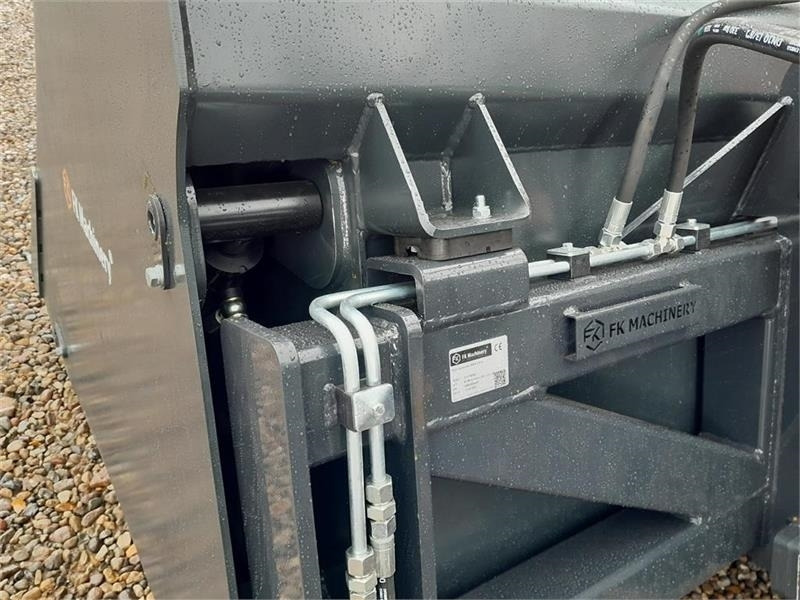 - - - FK MASCHINERY - Žlica za nakladalnik: slika 3 - - - FK MASCHINERY - Žlica za nakladalnik: slika 3