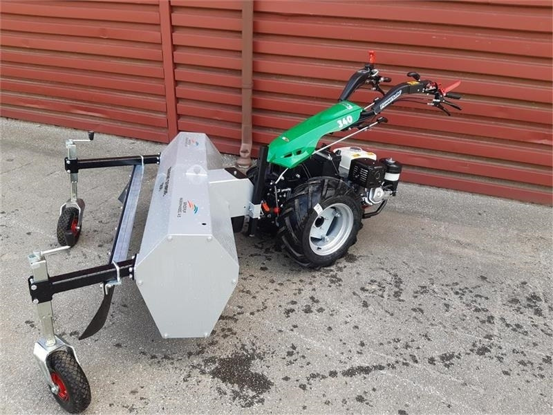 Ferrari 340 el-start stenrive - Mestni traktor: slika 2 Ferrari 340 el-start stenrive - Mestni traktor: slika 2